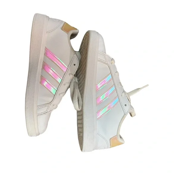 Adidas Girls White Tennis Shoes 1 - Picture 9 of 11